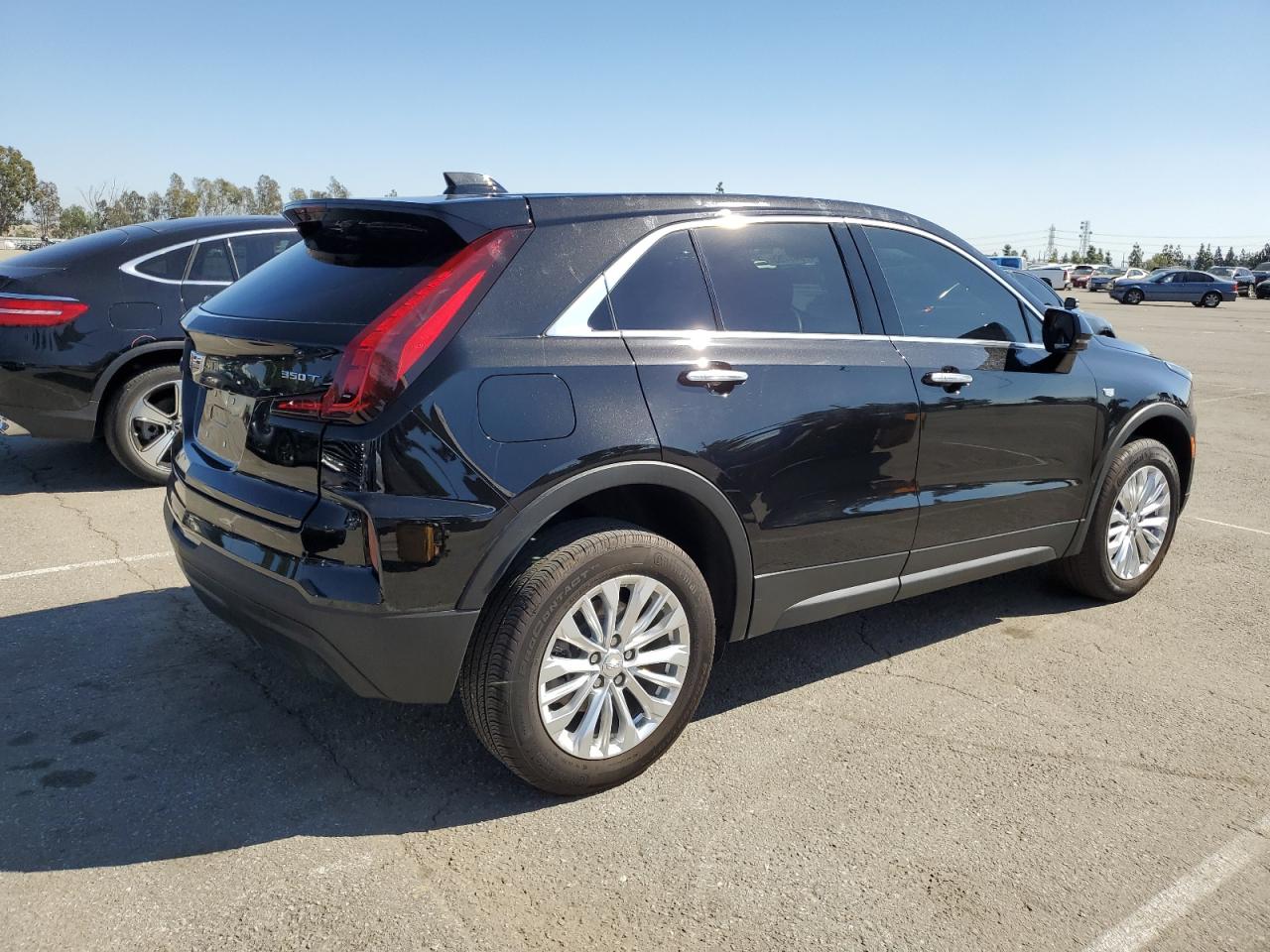 2024 CADILLAC XT4 LUXURY VIN:1GYAZAR46RF222794