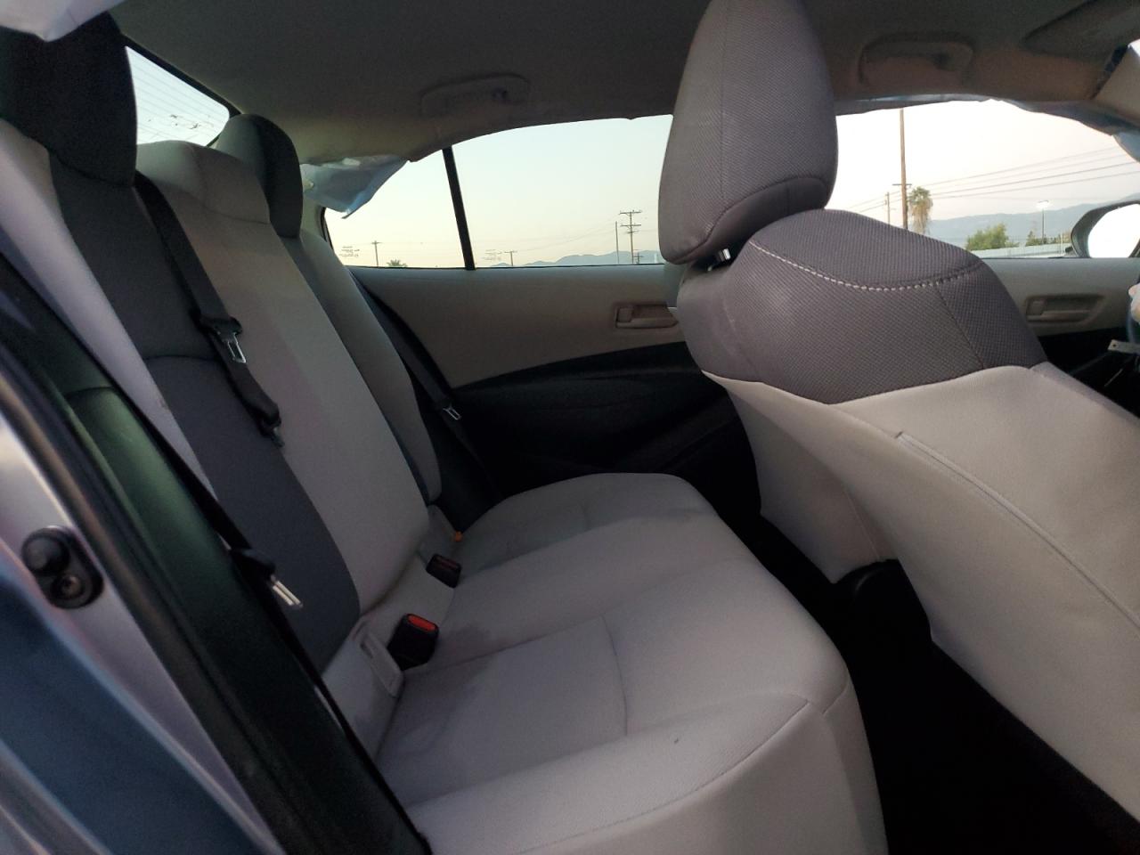 2022 TOYOTA COROLLA L VIN:5YFDPMAE6NP284391