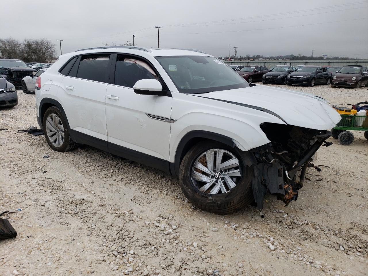 2022 VOLKSWAGEN ATLAS CROSS SPORT SE VIN:1V2KE2CA2NC230041