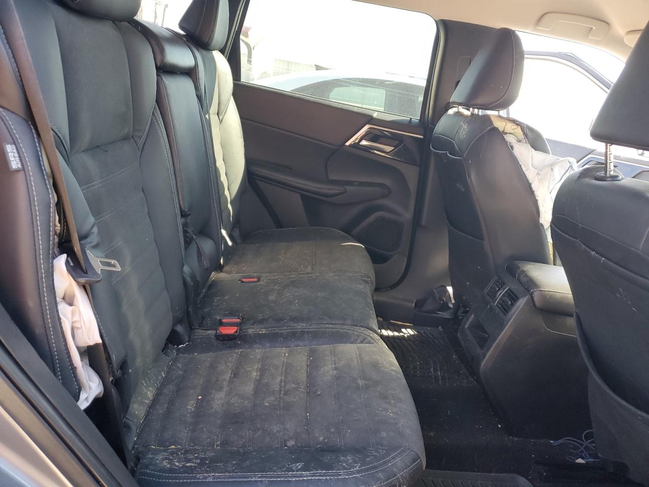 2022 MITSUBISHI OUTLANDER SE VIN:JA4J4UA83NZ012774