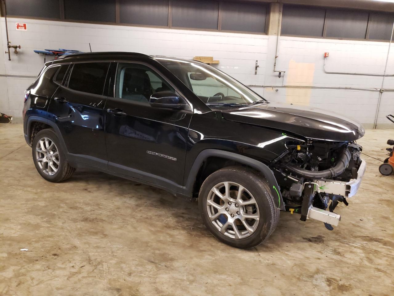 2022 JEEP COMPASS LATITUDE LUX VIN:3C4NJDFB9NT202932