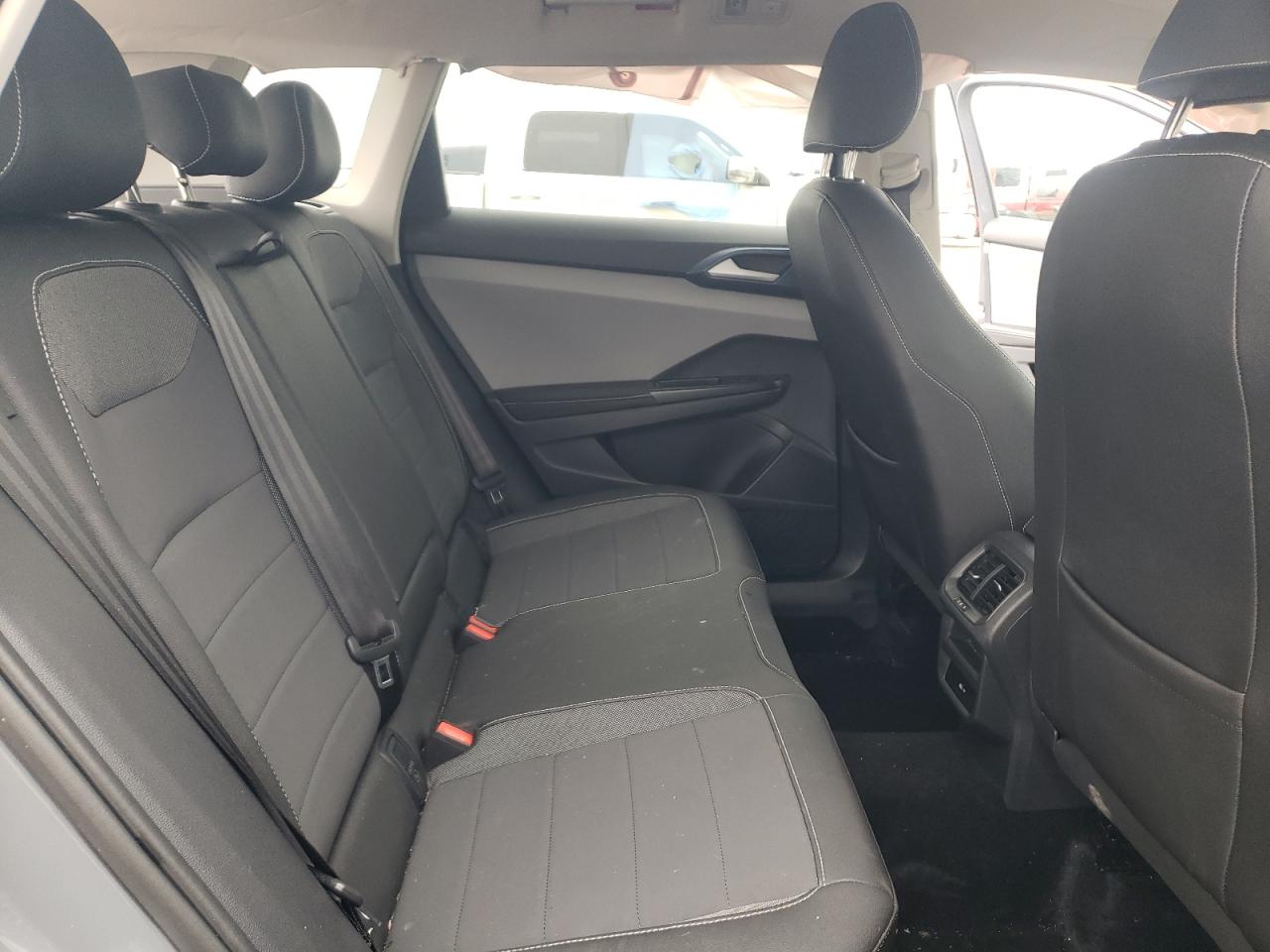 2024 VOLKSWAGEN TAOS SE VIN:3VVEX7B29RM095551