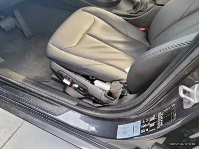 2017 BMW 320 WBA8T5101HG537532 VIN:WBA8T5101HG537532