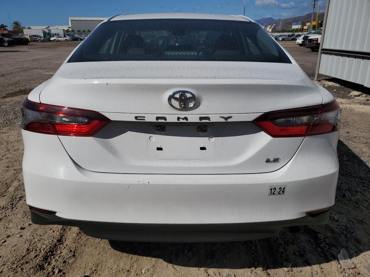 2022 TOYOTA CAMRY LE VIN:4T1C11AK4NU639378
