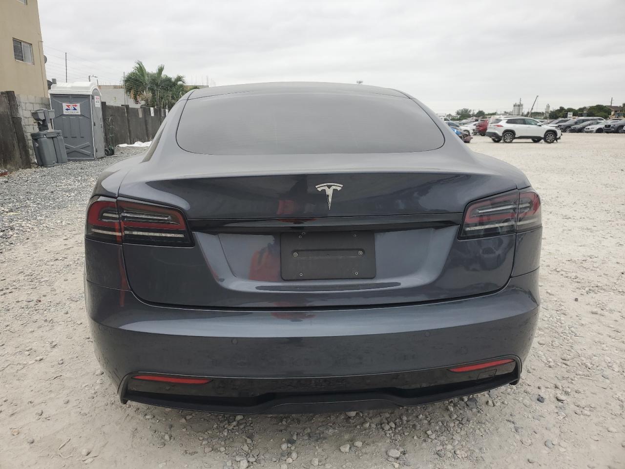 2022 TESLA MODEL S  VIN:5YJSA1E51NF493275