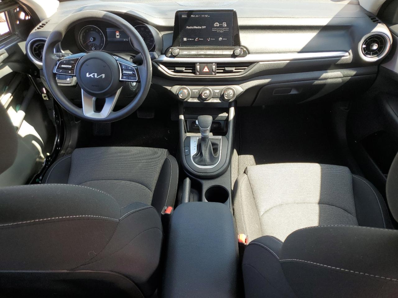2024 KIA FORTE LX VIN:3KPF24AD8RE753616