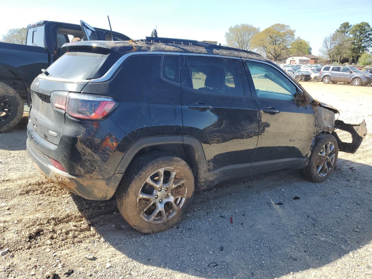 2022 JEEP COMPASS LATITUDE LUX VIN:3C4NJDFB3NT169913