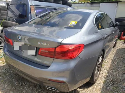 2019 BMW 520 VIN:
