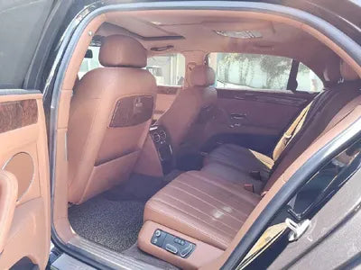 2015 Bentley Flying Spur V8 VIN: