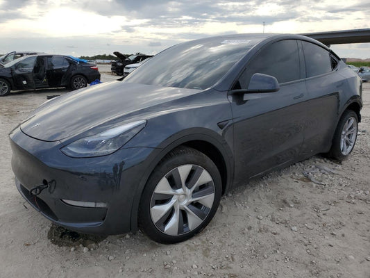 2024 TESLA MODEL Y  VIN:7SAYGDEE7RA231096