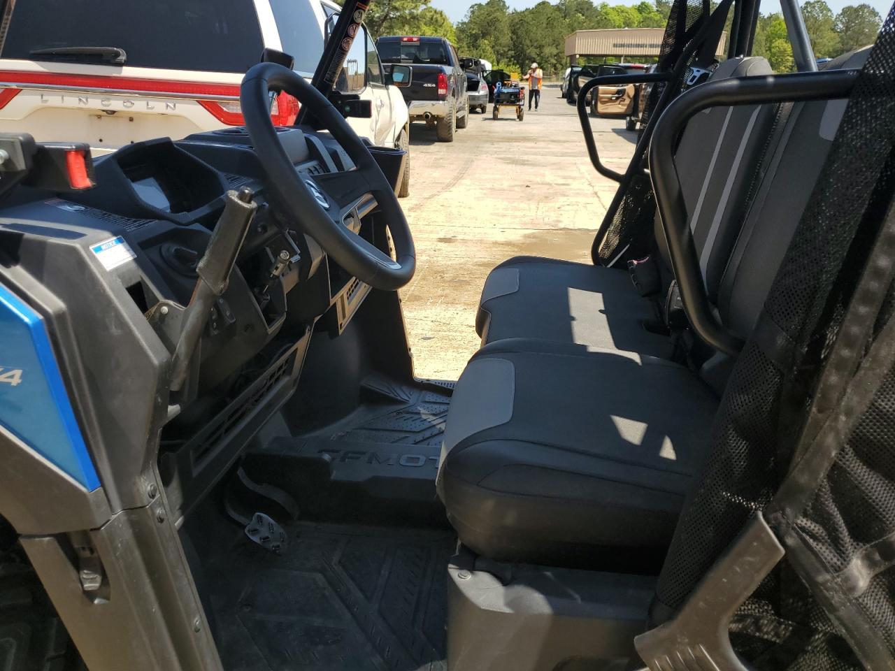 2023 CF MOTO UFORCE 600 VIN:LCELDUZ94P6004473