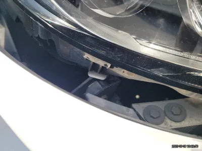 2016 Mercedes-Benz C 200 VIN: