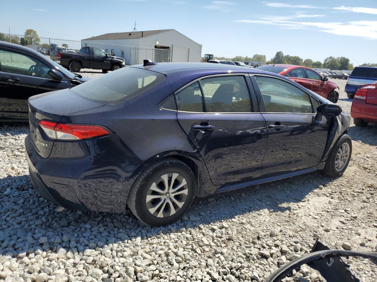 2022 TOYOTA COROLLA LE VIN:JTDEAMDE4NJ047713