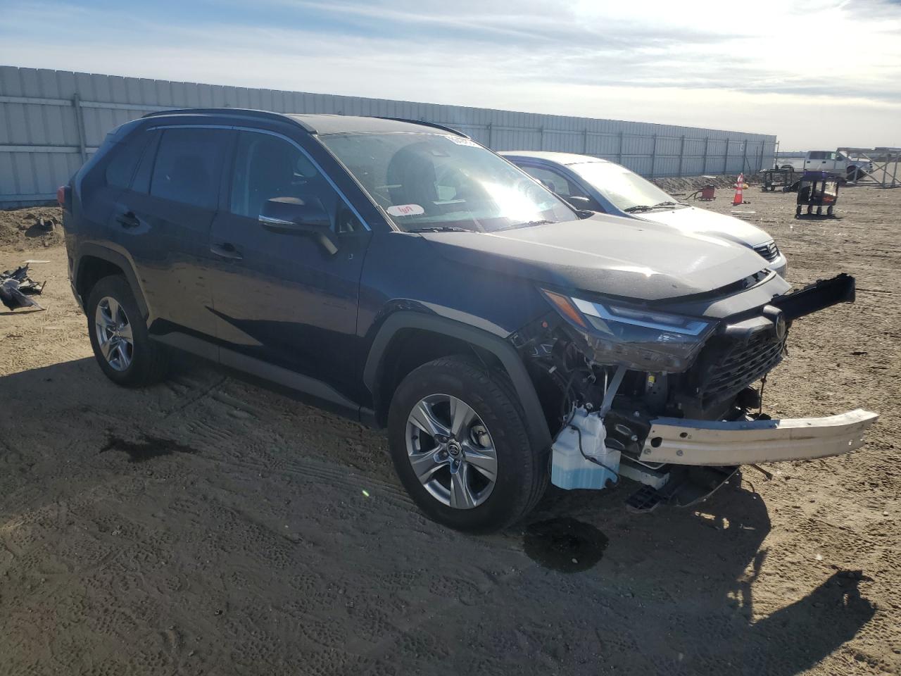 2022 TOYOTA RAV4 XLE VIN:2T3W1RFV0NW201902