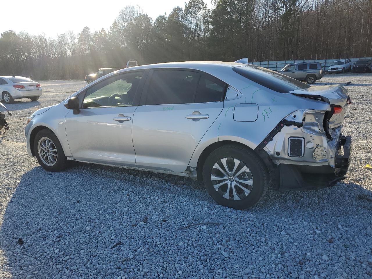 2022 TOYOTA COROLLA LE VIN:JTDEAMDE8NJ038111