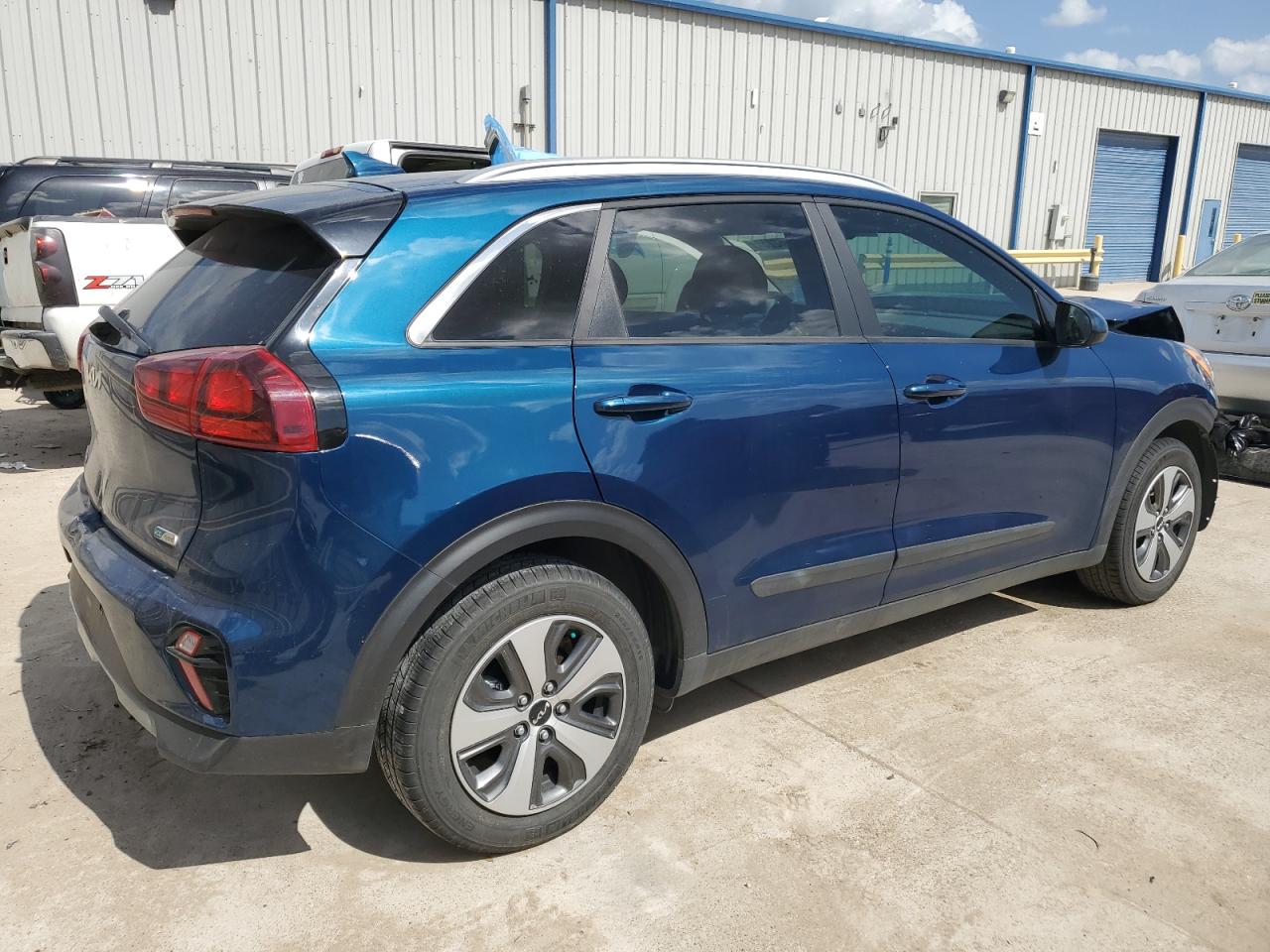2022 KIA NIRO LX VIN:KNDCB3LC3N5499272