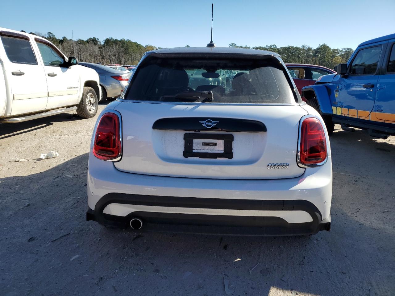2024 MINI COOPER  VIN:WMW33DK00R2U88843