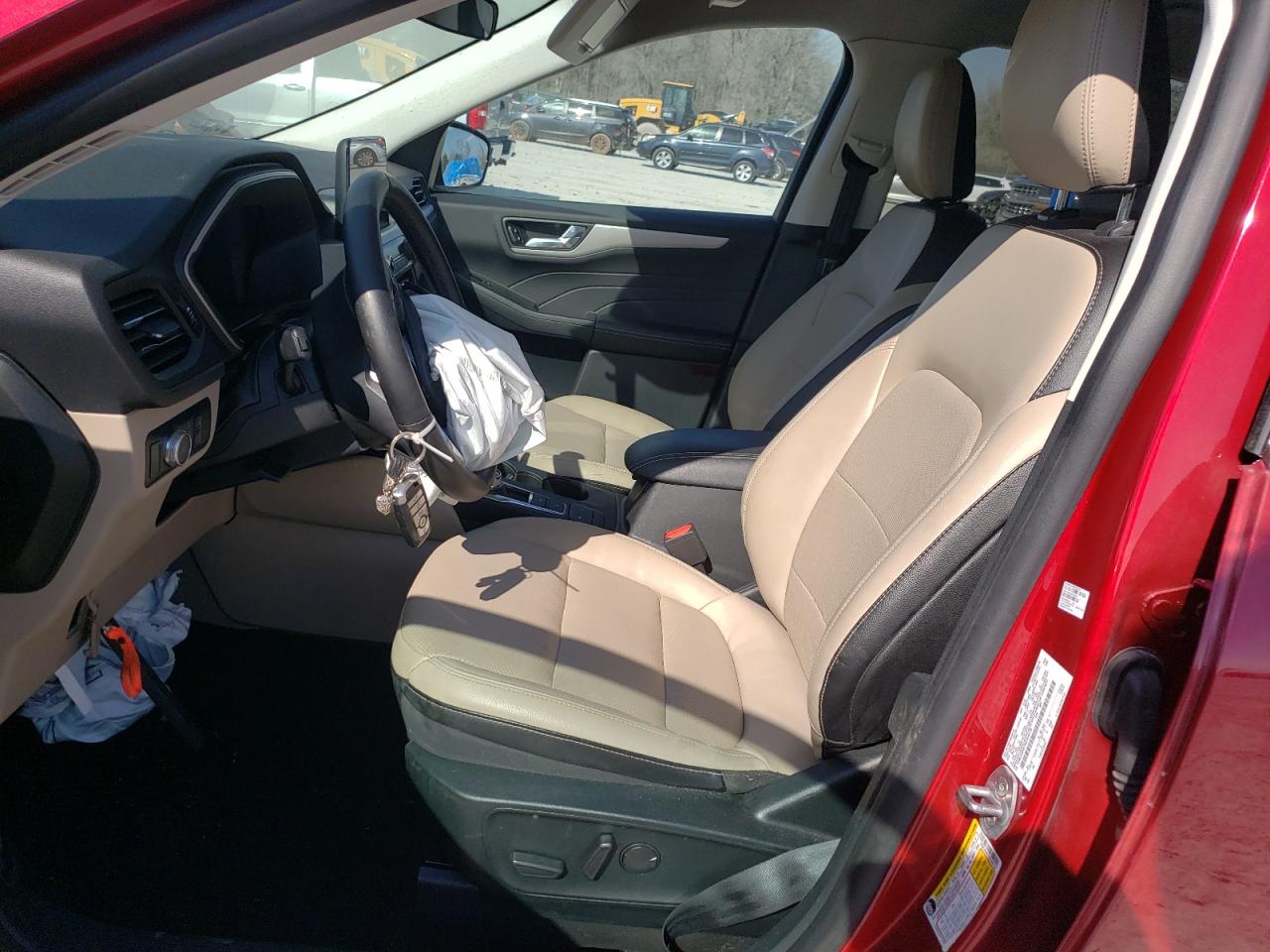 2022 FORD ESCAPE SEL VIN:1FMCU0H61NUA28718