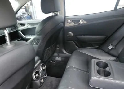 2018 Kia Stinger KNAE351BDJS028982 VIN:KNAE351BDJS028982