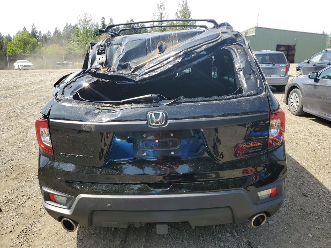 2022 HONDA PASSPORT TRAIL SPORT VIN:5FNYF8H61NB008089