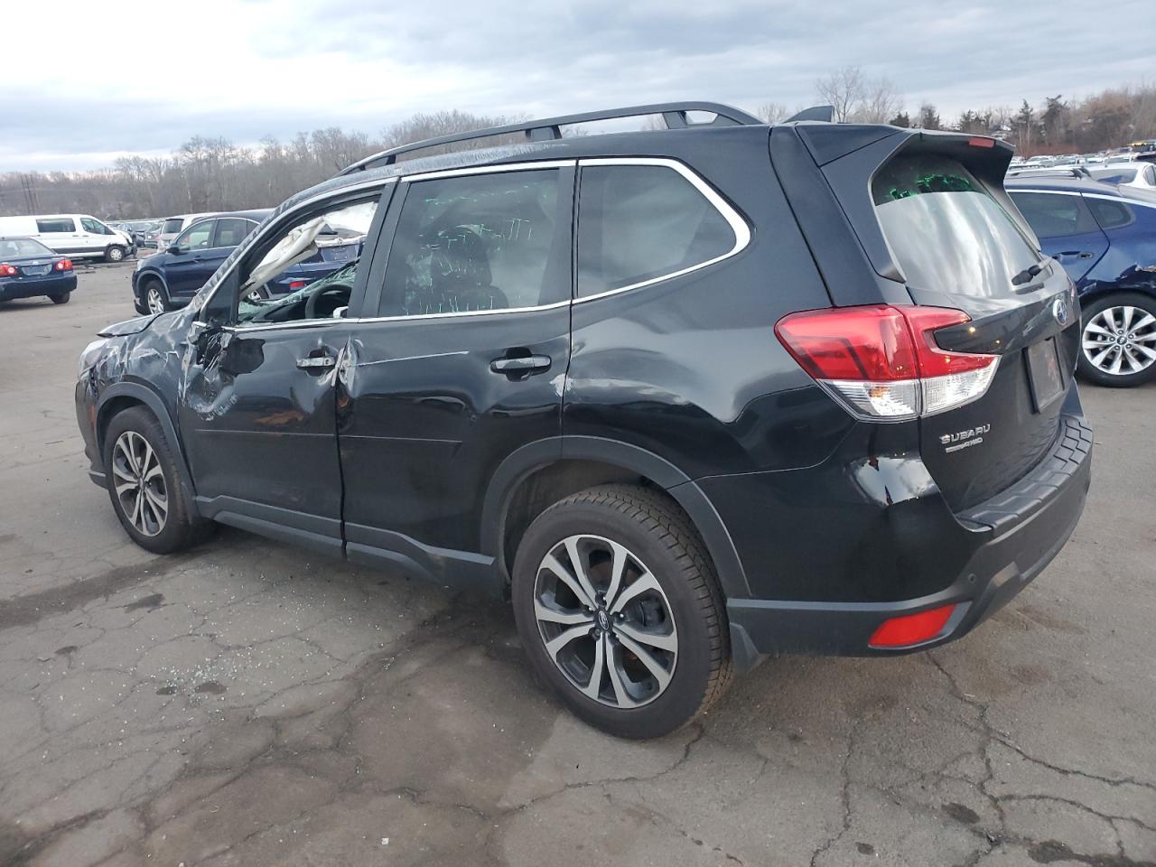 2022 SUBARU FORESTER LIMITED VIN:JF2SKAPC6NH502370