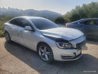 2016 Volvo S60 VIN: