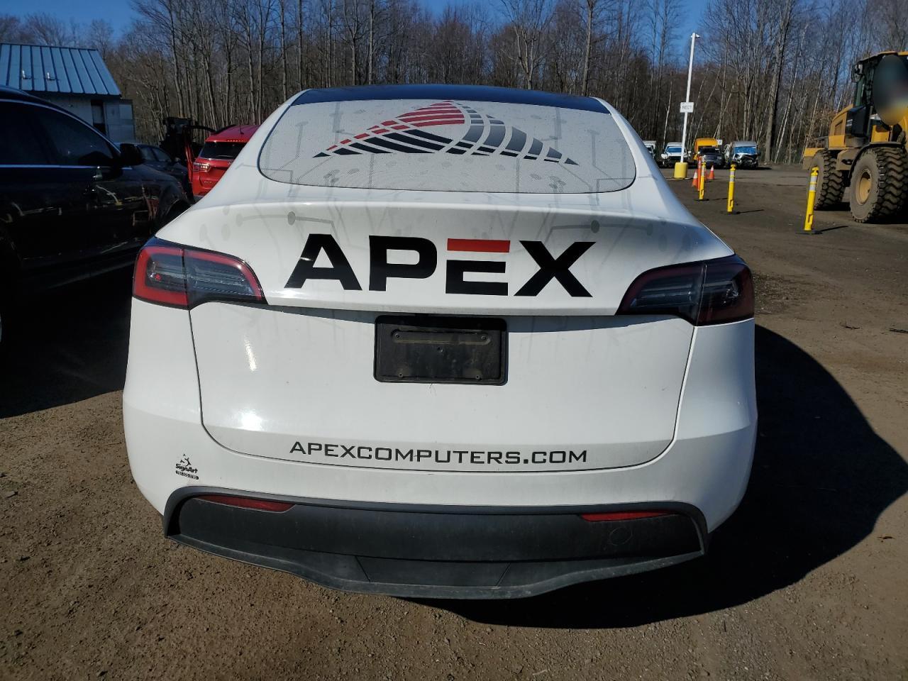 2023 TESLA MODEL Y  VIN:7SAYGDEEXPF805061