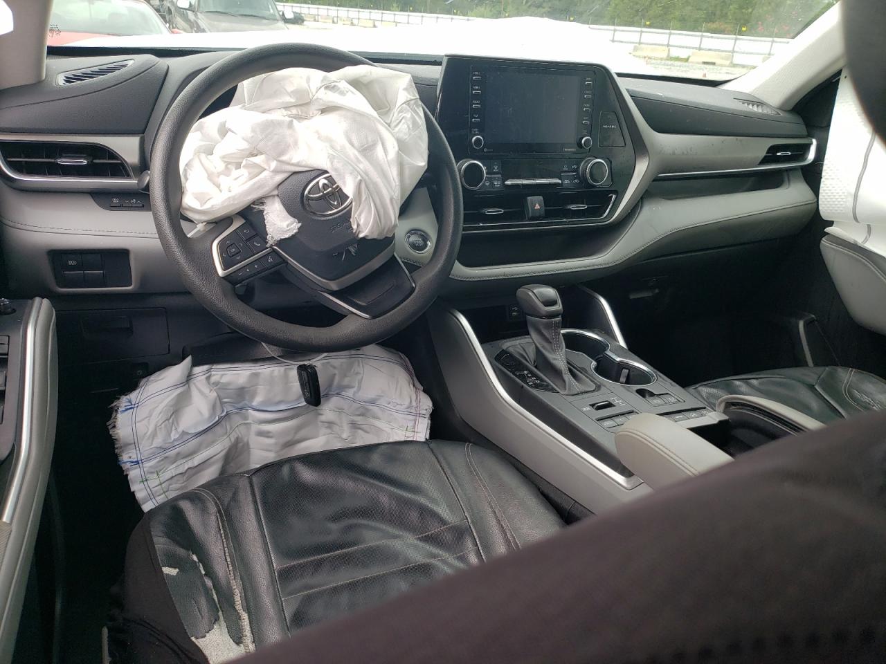 2022 TOYOTA HIGHLANDER L VIN:5TDCZRBH1NS216485