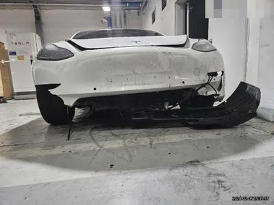 2020 Tesla Model 3 VIN: