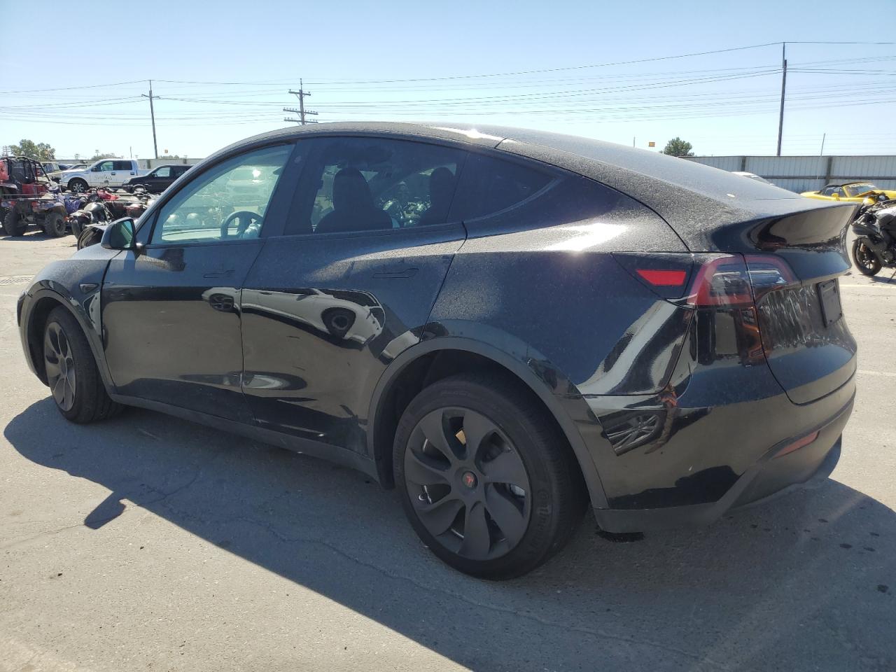 2023 TESLA MODEL Y  VIN:7SAYGDEE9PF686242