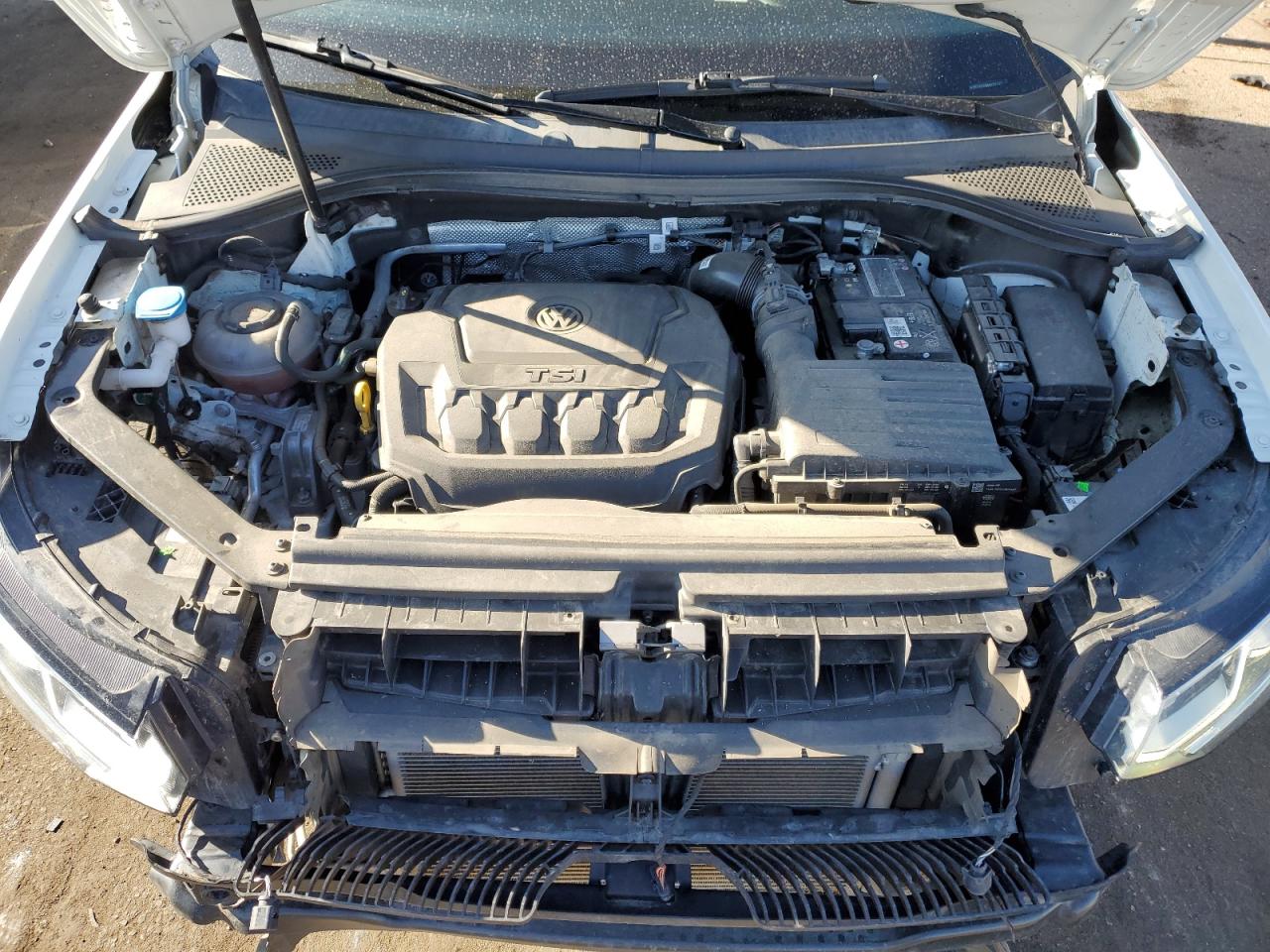 2022 VOLKSWAGEN TIGUAN SEL R-LINE VIN:3VV4B7AX2NM079192