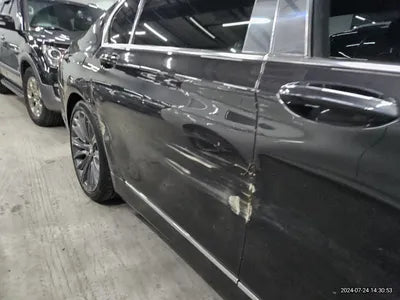 2016 BMW 750 VIN: