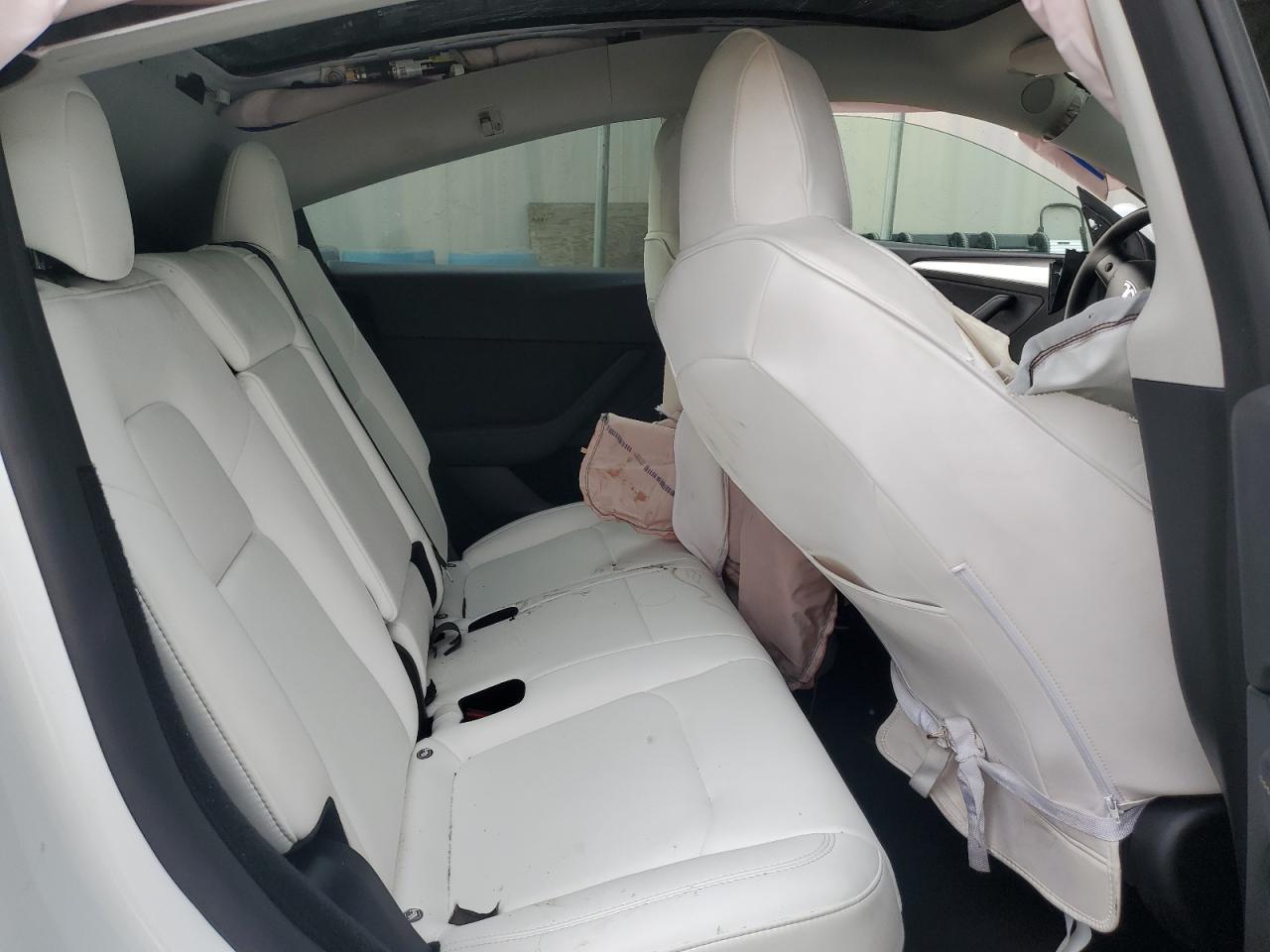2024 TESLA MODEL Y  VIN:7SAYGDED2RF155992