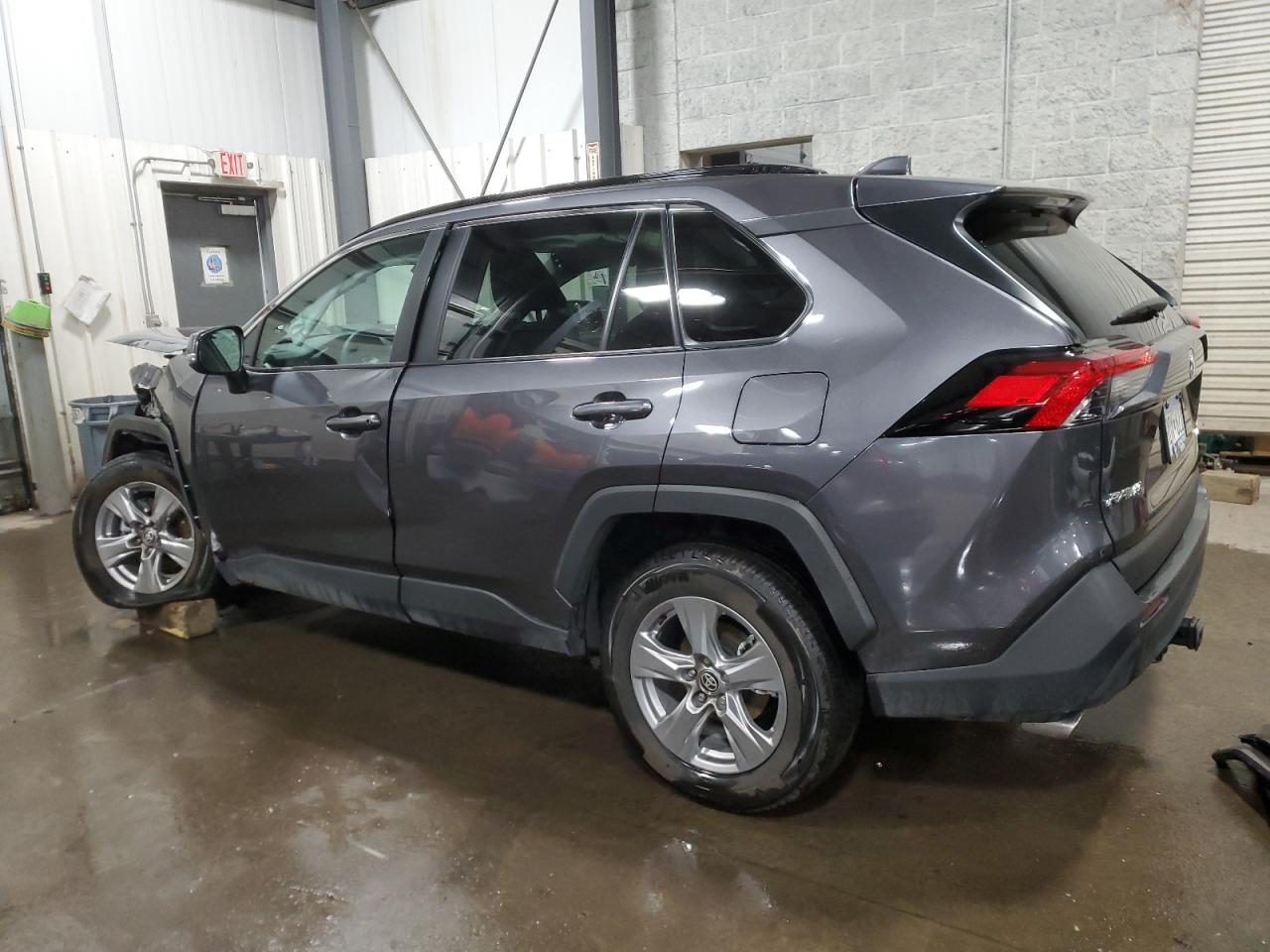 2024 TOYOTA RAV4 XLE VIN:2T3P1RFV1RC468204