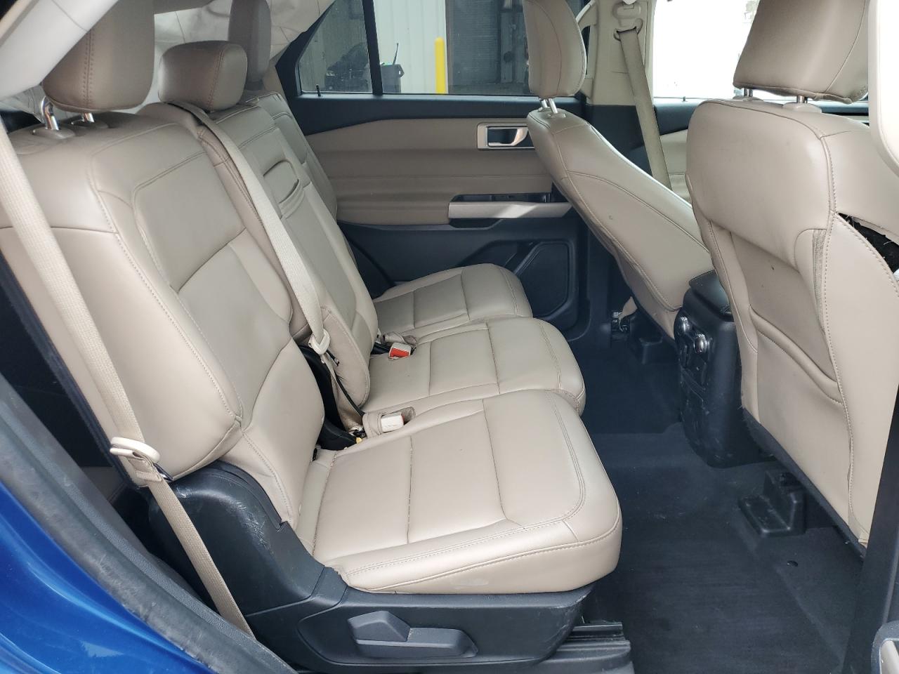 2022 FORD EXPLORER XLT VIN:1FMSK8DH0NGC08083