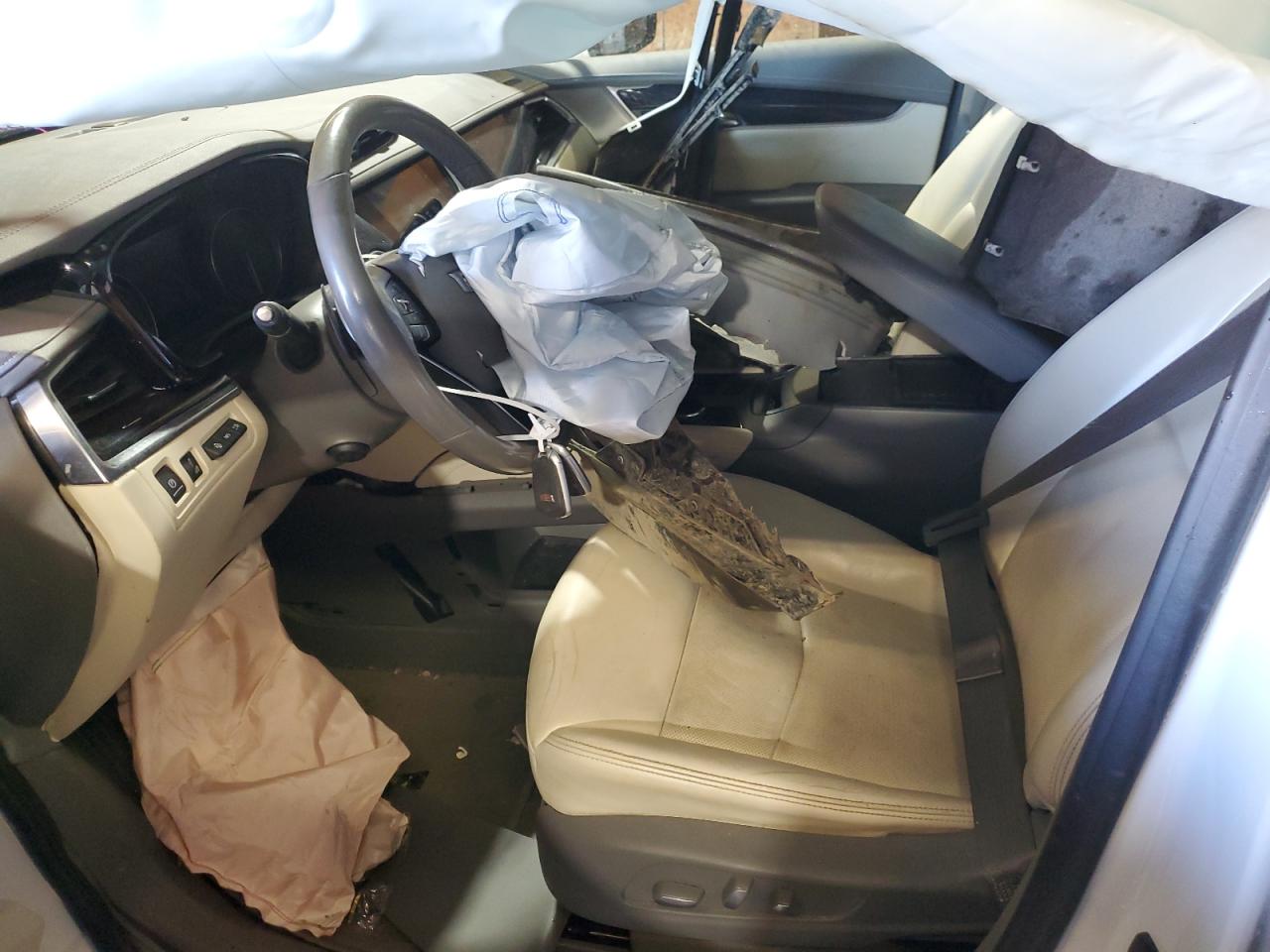 2022 CADILLAC XT6 PREMIUM LUXURY VIN:1GYKPDRS2NZ108715