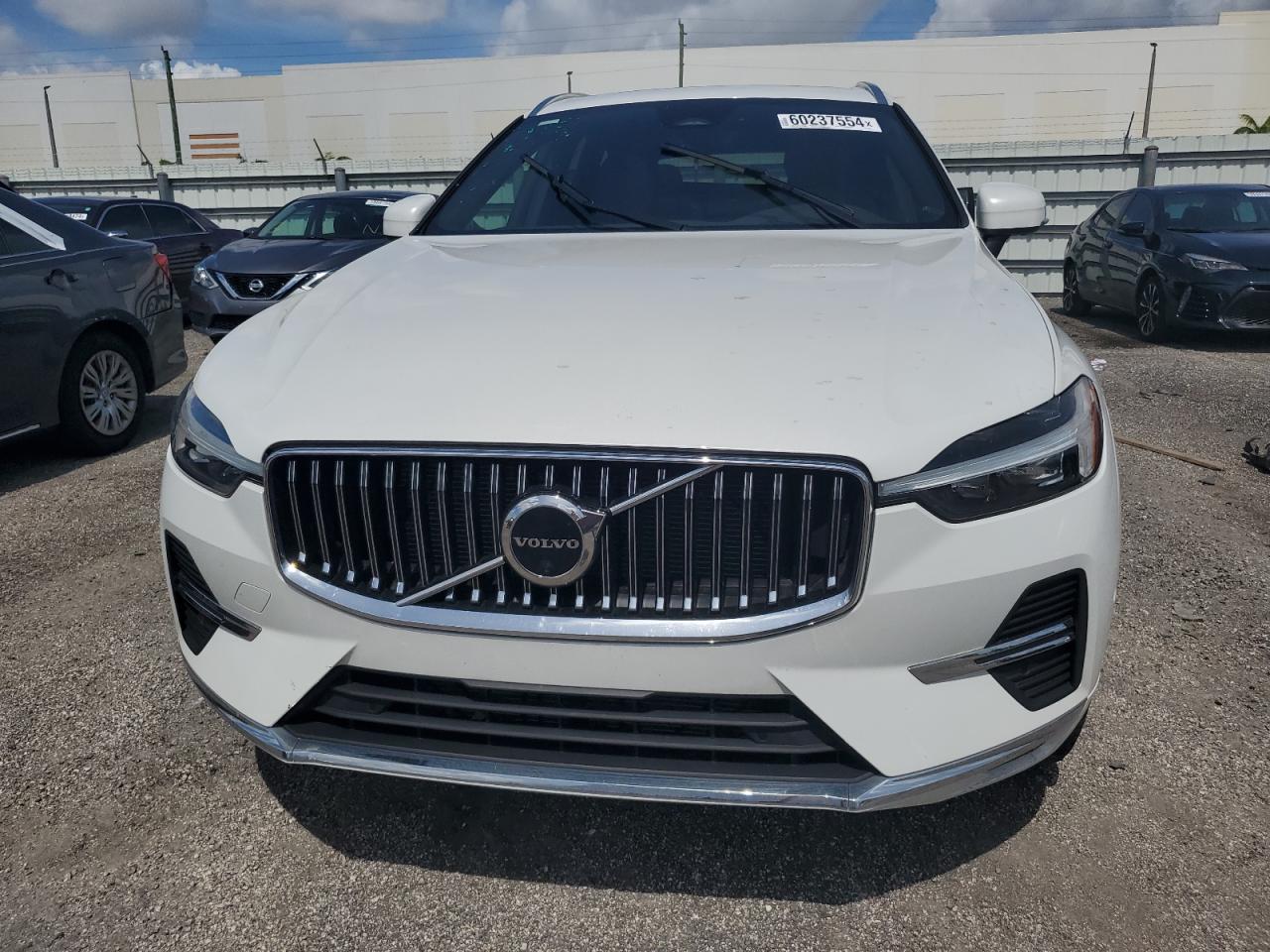 2023 VOLVO XC60 PLUS VIN:YV4L12RE5P1273831