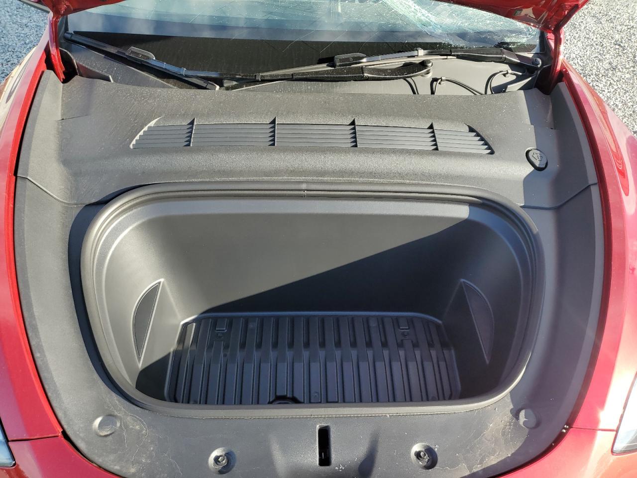 2024 TESLA MODEL Y  VIN:7SAYGDEE5RA311190