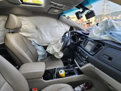 2015 Kia Carnival KNAMC81ABFS056654 VIN:KNAMC81ABFS056654