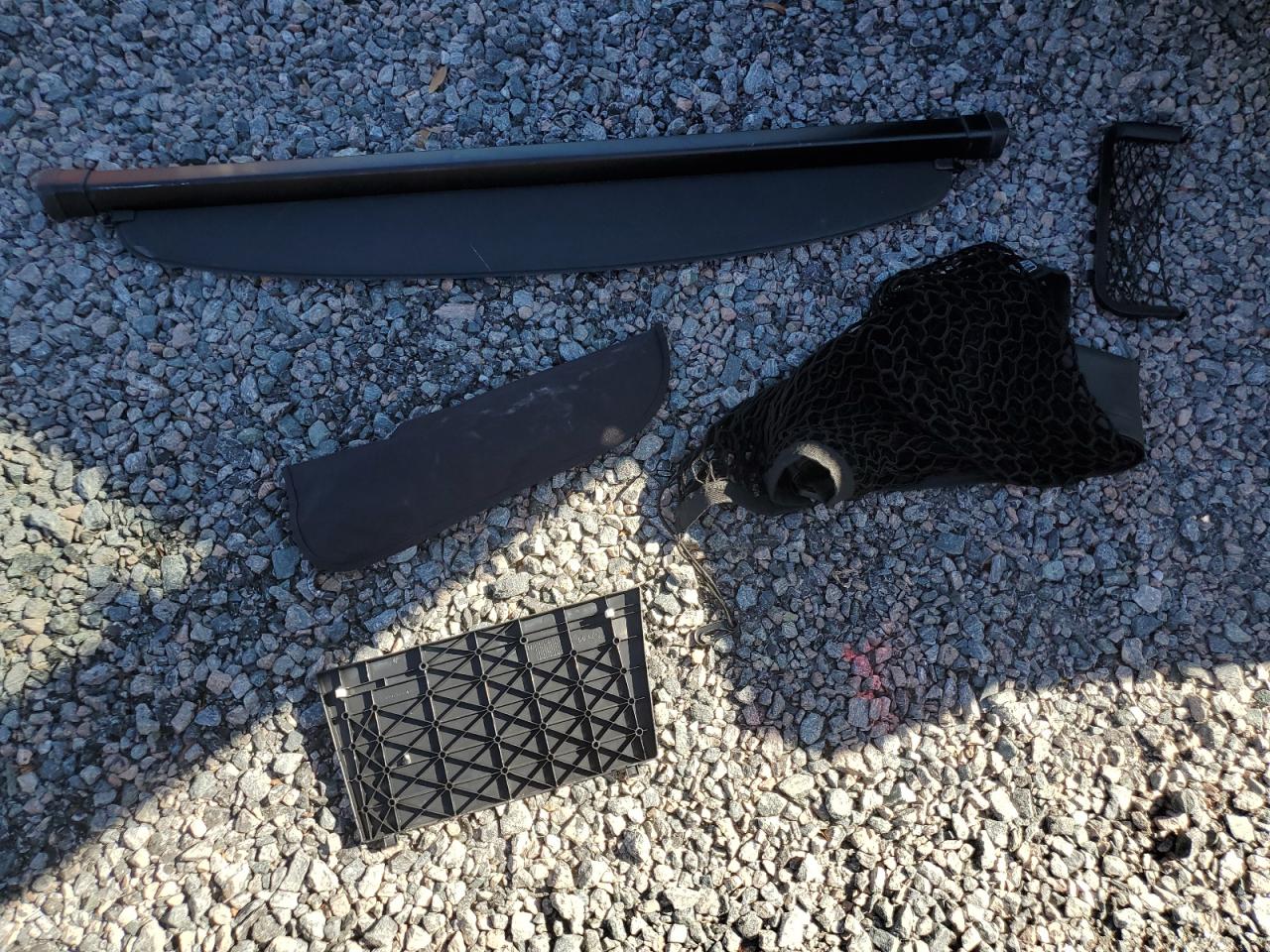 2022 TOYOTA RAV4 LIMITED VIN:2T3Y1RFV5NW227842