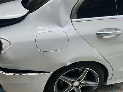 2016 Mercedes-Benz C 200 VIN: