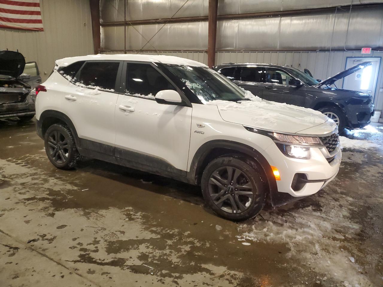 2022 KIA SELTOS LX VIN:KNDEPCAA1N7337494