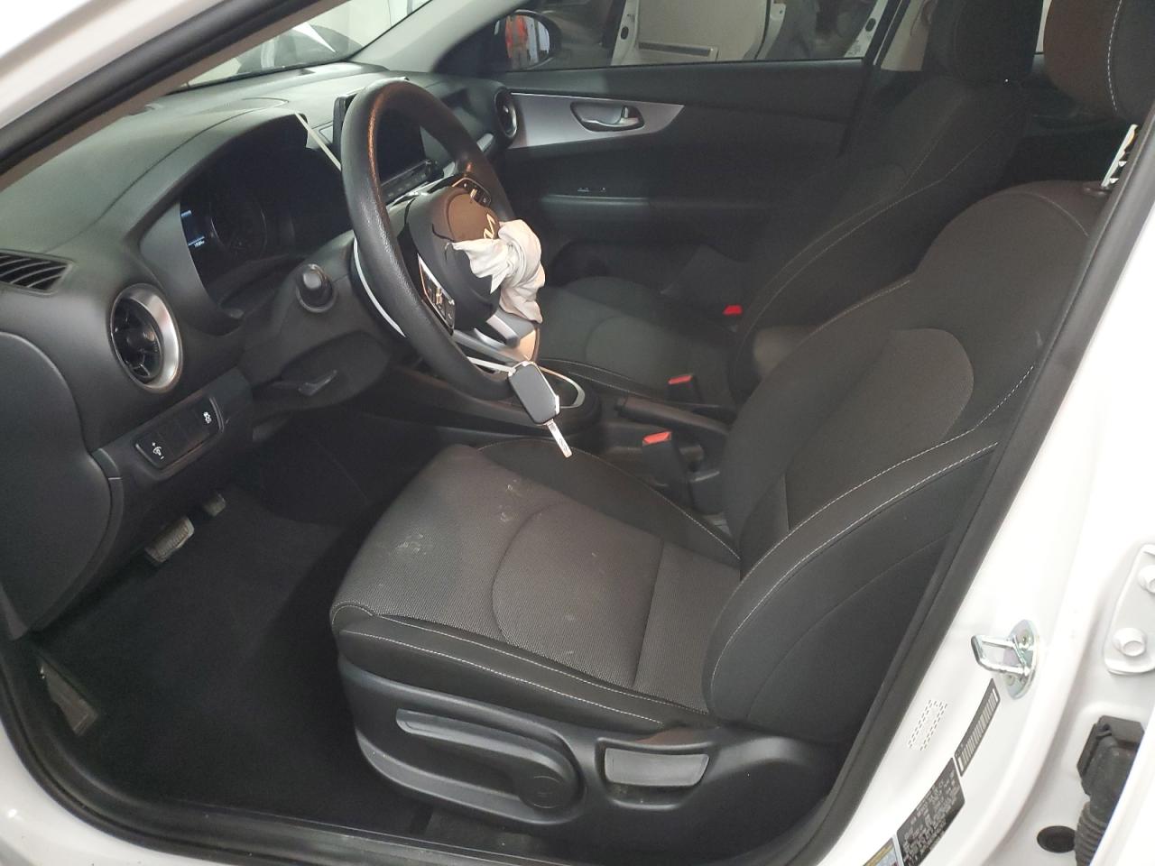 2022 KIA FORTE FE VIN:3KPF24AD5NE462632