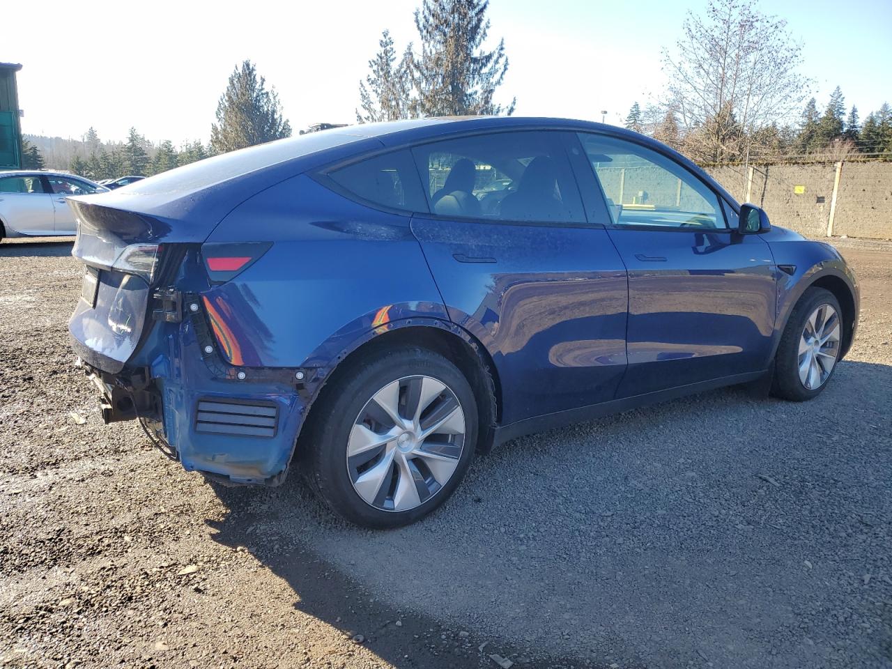 2023 TESLA MODEL Y  VIN:7SAYGDEE7PF760001