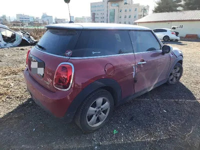 2018 MINI Cooper 438KMWMWXY3101JTE VIN:438KMWMWXY3101JTE