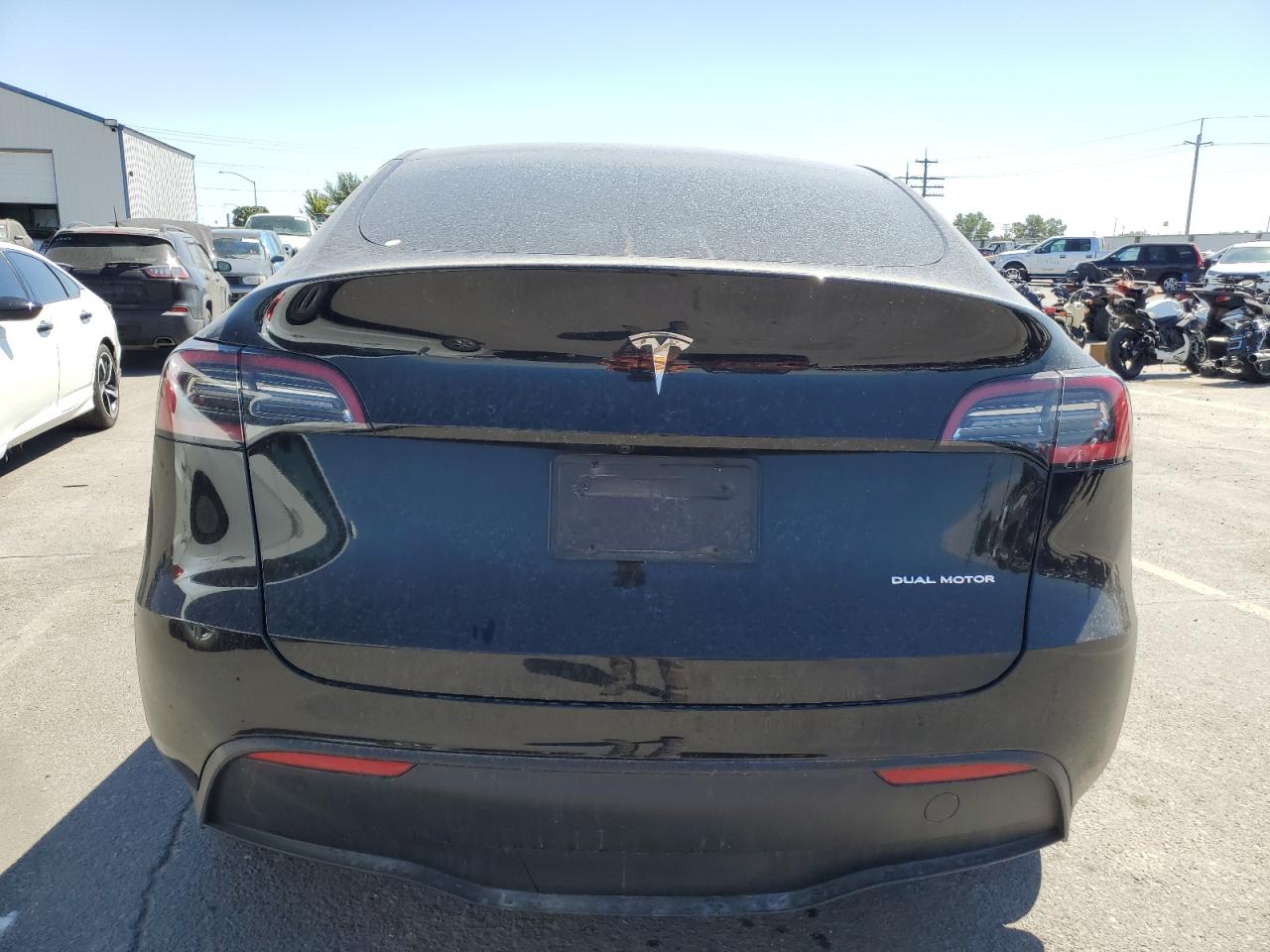 2023 TESLA MODEL Y  VIN:7SAYGDEE9PF686242