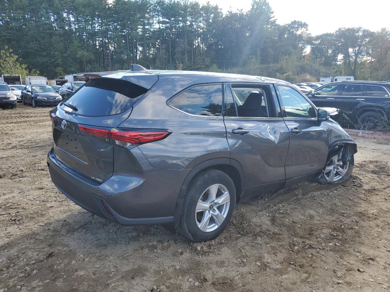 2022 TOYOTA HIGHLANDER L VIN:5TDBZRBH0NS243365