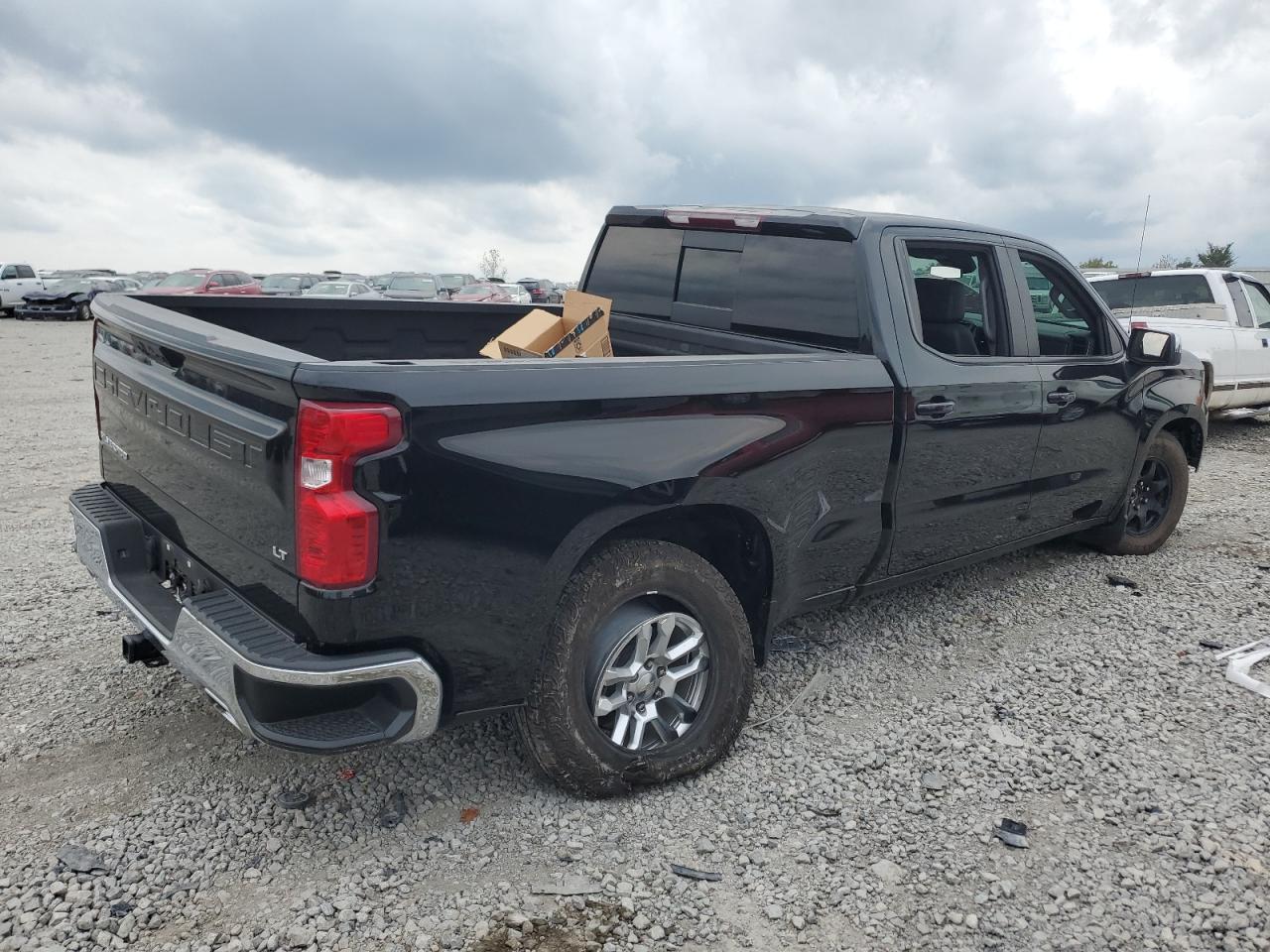 2022 CHEVROLET SILVERADO K1500 LT VIN:1GCUDDETXNZ502601