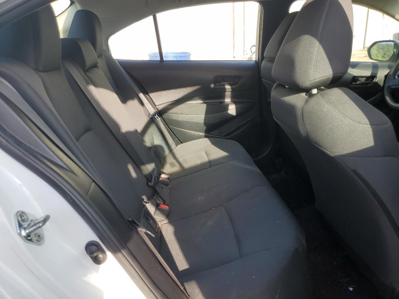 2022 TOYOTA COROLLA LE VIN:5YFEPMAE3NP352649