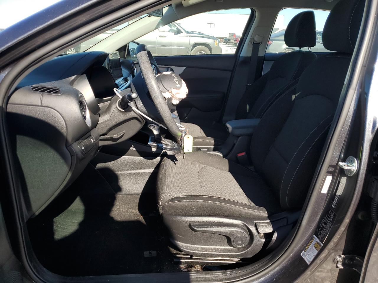 2023 KIA FORTE LX VIN:3KPF24AD4PE526890